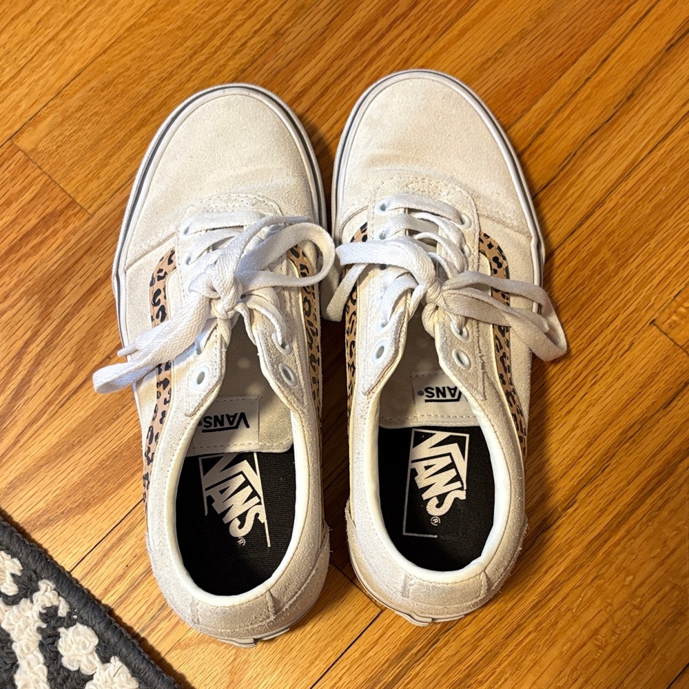 SNOW DAY SAVINGS! Vans Off-White and Leopard Pattern Sneakers
